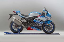 Retro Livery Pops on the Suzuki GSX-R1000R Superbike
